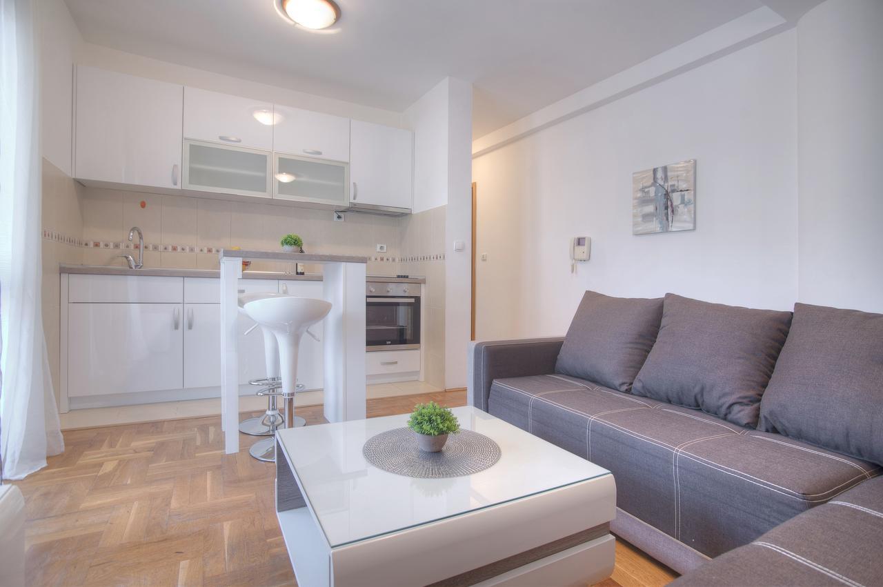 Dobrljanin LUX apartment Budva Buitenkant foto
