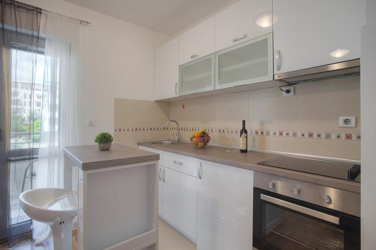 Dobrljanin LUX apartment Budva Buitenkant foto