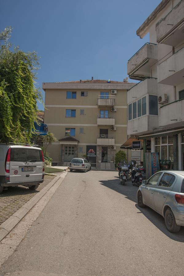 Dobrljanin LUX apartment Budva Buitenkant foto