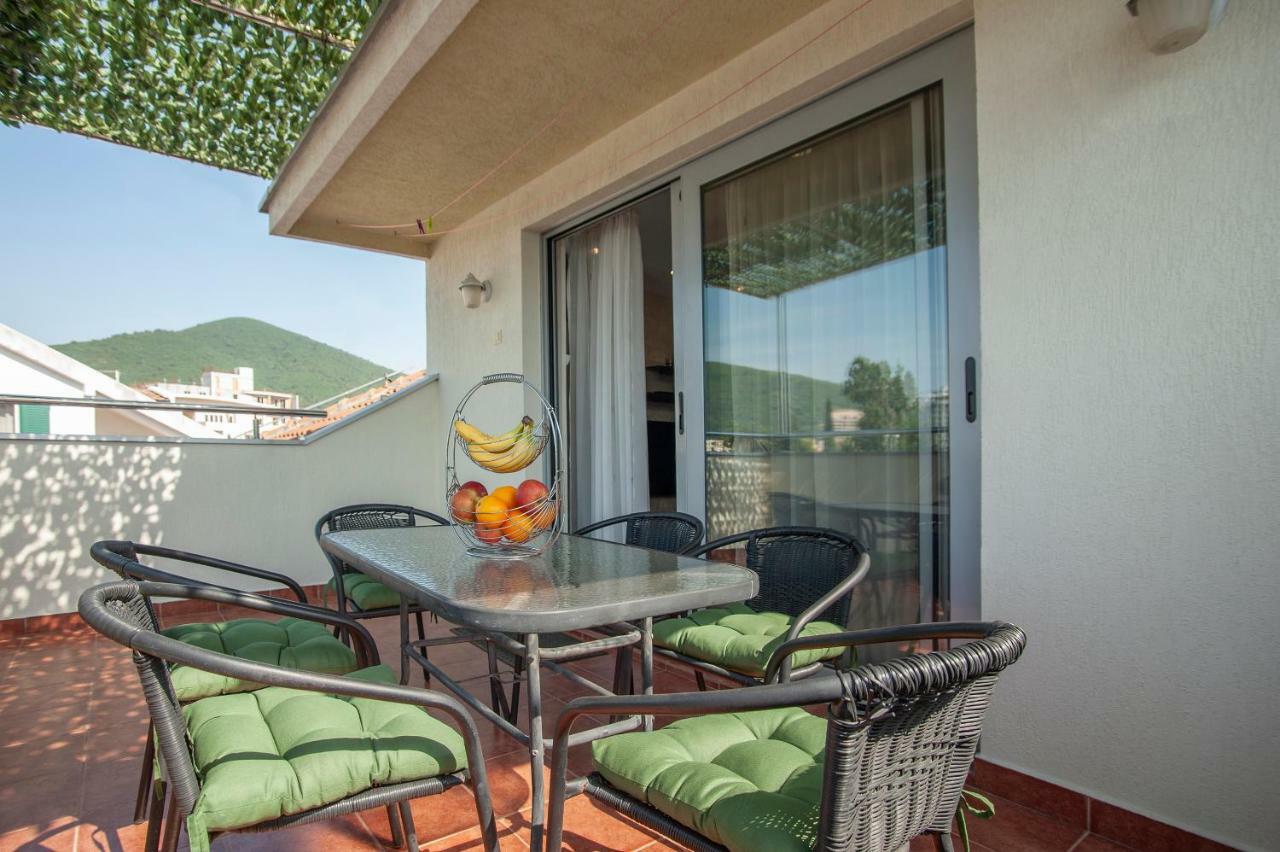 Dobrljanin LUX apartment Budva Buitenkant foto