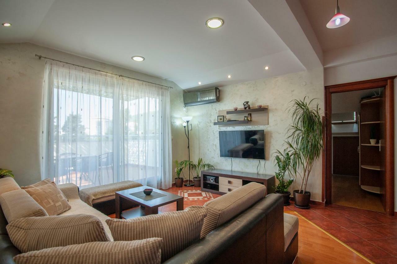 Dobrljanin LUX apartment Budva Buitenkant foto